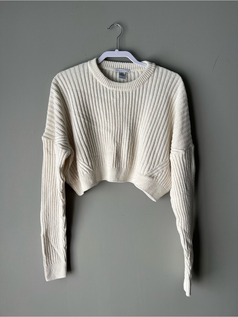 Urban Outfitters Cropped Ribbed Crew Sweater - Cream